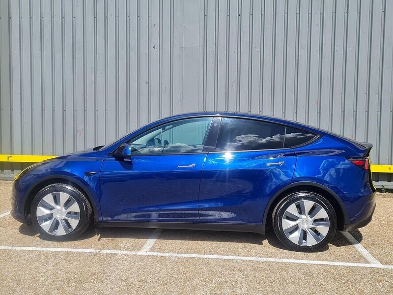 Tesla Long Range SUV 0.0 Automatic Electric