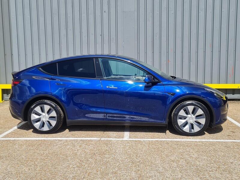 Tesla Long Range SUV 0.0 Automatic Electric