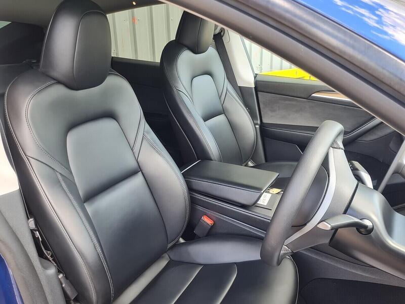 Tesla Long Range SUV 0.0 Automatic Electric