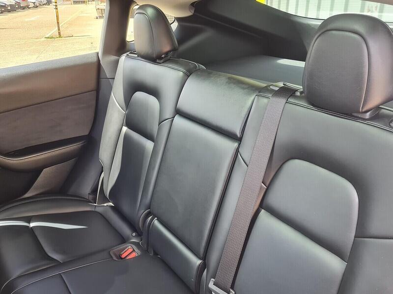 Tesla Long Range SUV 0.0 Automatic Electric