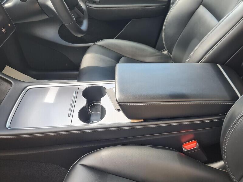 Tesla Long Range SUV 0.0 Automatic Electric