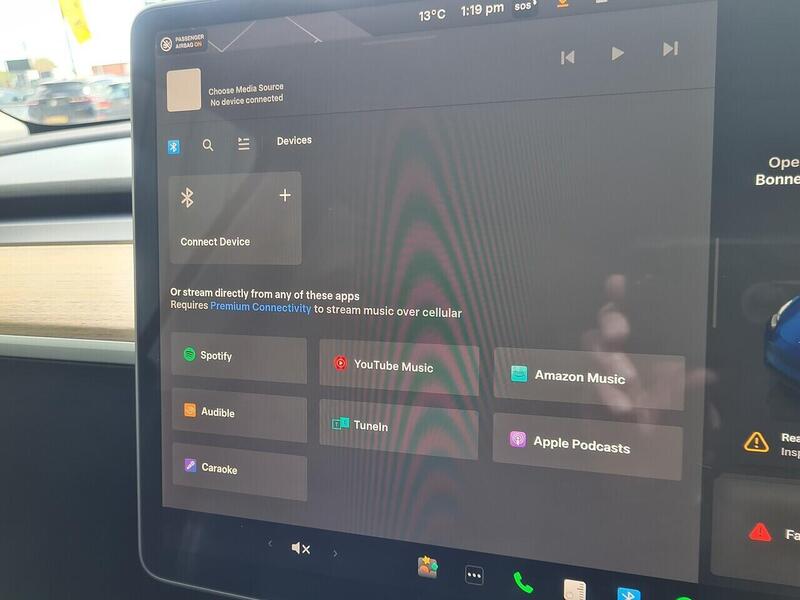 Tesla Long Range SUV 0.0 Automatic Electric