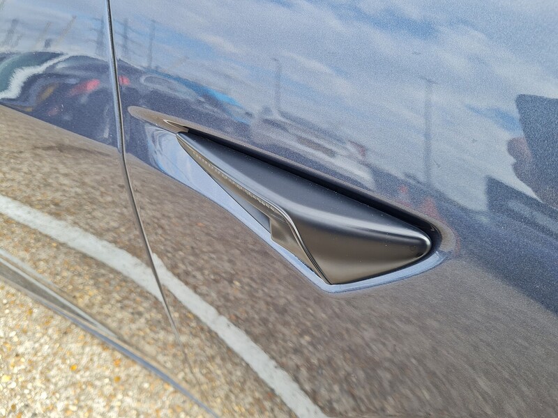 Tesla (Dual Motor) Long Range Saloon 4dr Electric Auto 4WDE (346 ps)