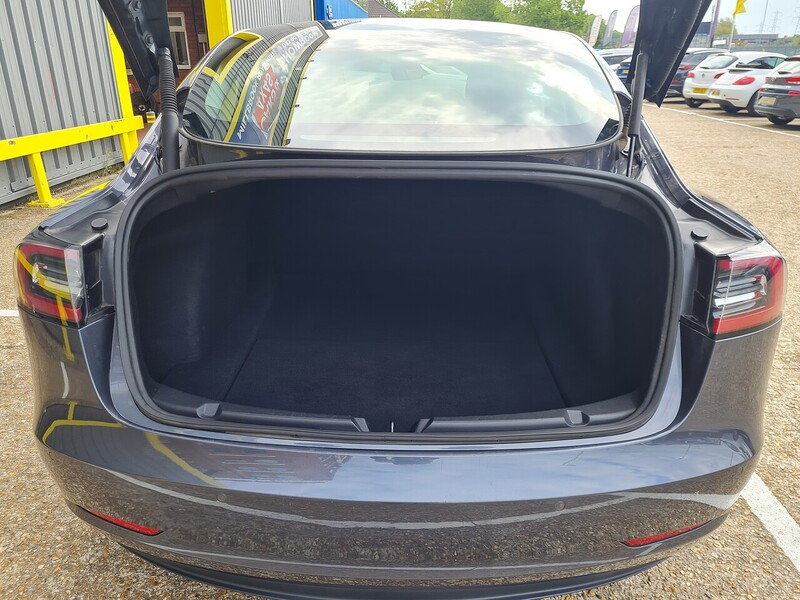 Tesla (Dual Motor) Long Range Saloon 4dr Electric Auto 4WDE (346 ps)