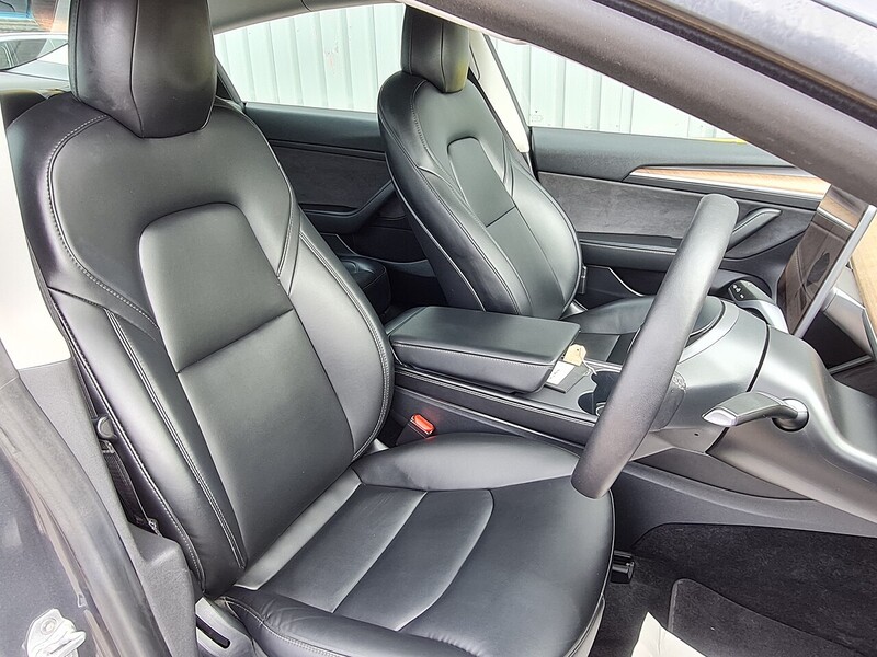 Tesla (Dual Motor) Long Range Saloon 4dr Electric Auto 4WDE (346 ps)