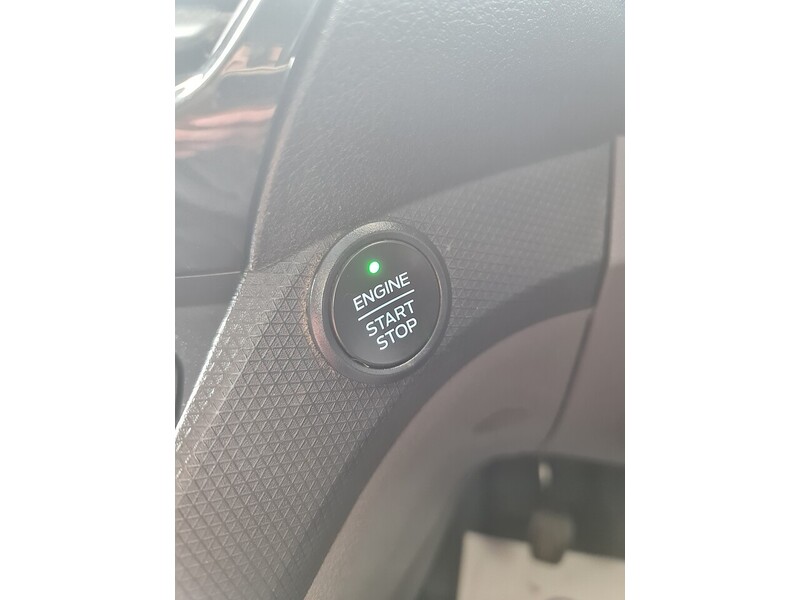 Ford 1.5 200 EcoBlue Limited Panel Van 5dr Diesel Manual L1 Euro 6 (s/s) (120 ps)