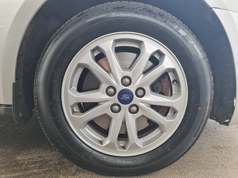 Ford 1.5 200 EcoBlue Limited Panel Van 5dr Diesel Manual L1 Euro 6 (s/s) (120 ps)