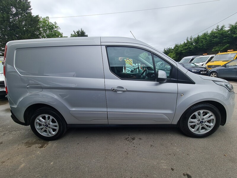 Ford 1.5 200 EcoBlue Limited Panel Van 5dr Diesel Manual L1 Euro 6 (s/s) (120 ps)