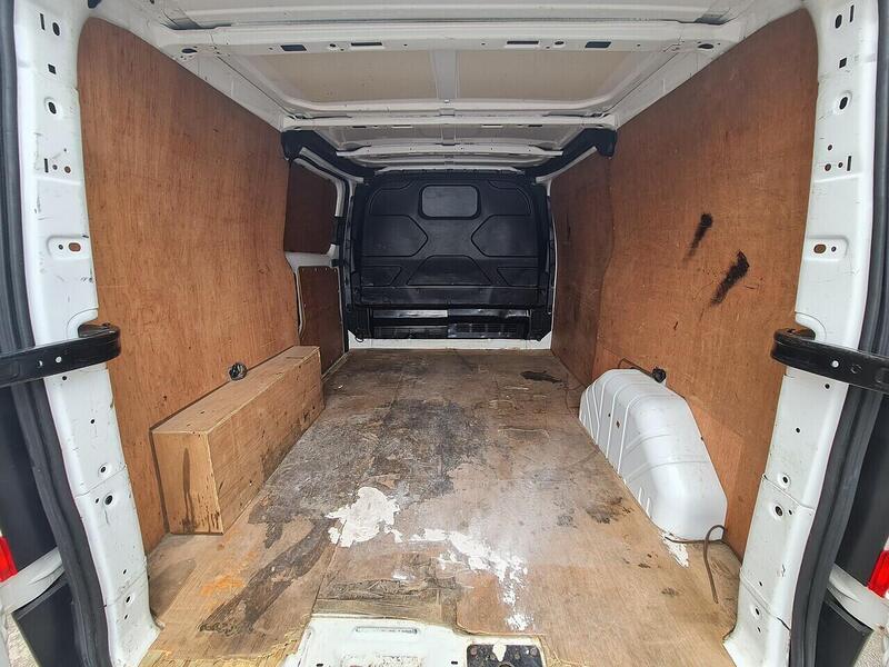 Ford 2.0 300 EcoBlue Panel Van 5dr Diesel Manual L1 H1 Euro 6 (130 ps)