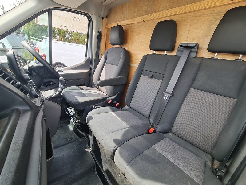 Ford 2.0 350 EcoBlue Leader Tipper 4dr Diesel Manual RWD L3 Euro 6 (s/s) (130 ps) 2.0 4dr Tippers Manual Diesel