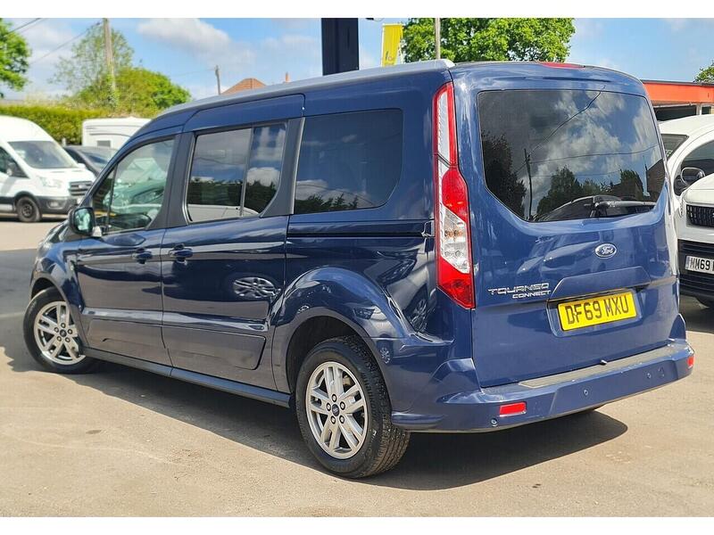 Ford 1.5 EcoBlue Titanium MPV 5dr Diesel Auto Euro 6 (s/s) (120 ps)