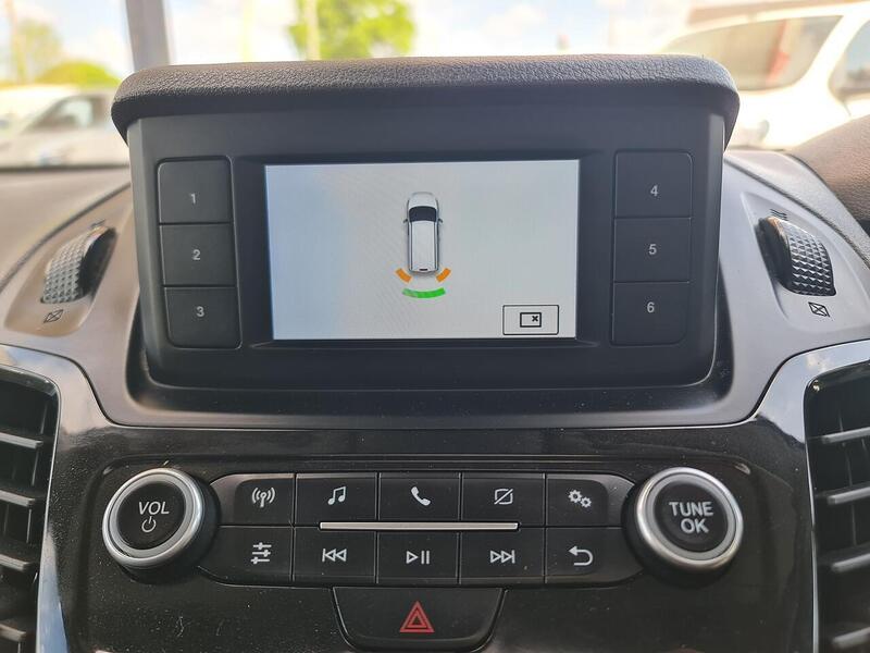 Ford 1.5 EcoBlue Titanium MPV 5dr Diesel Auto Euro 6 (s/s) (120 ps)