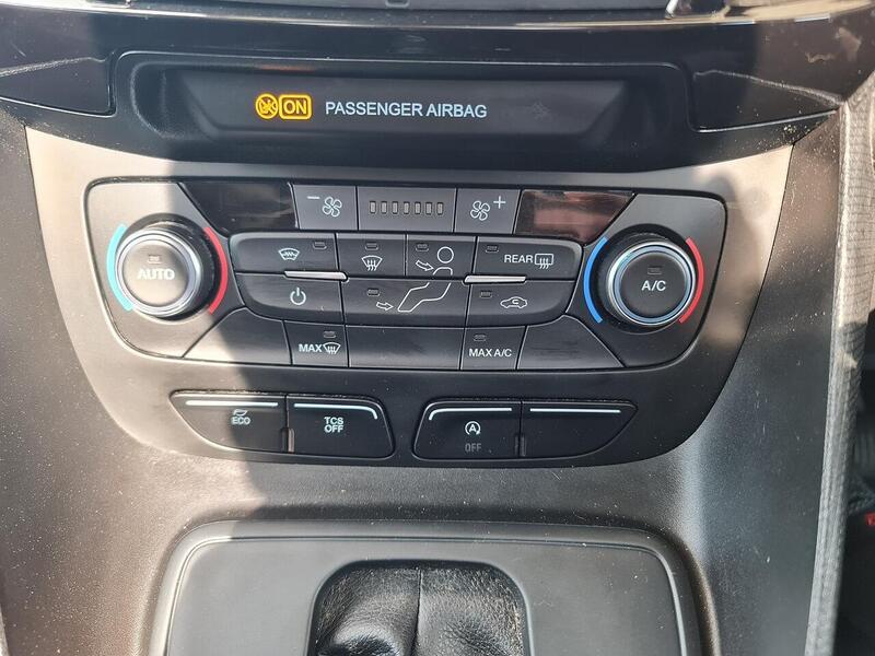 Ford 1.5 EcoBlue Titanium MPV 5dr Diesel Auto Euro 6 (s/s) (120 ps)
