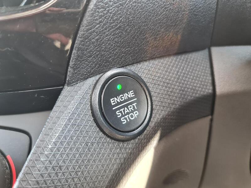 Ford 1.5 EcoBlue Titanium MPV 5dr Diesel Auto Euro 6 (s/s) (120 ps)