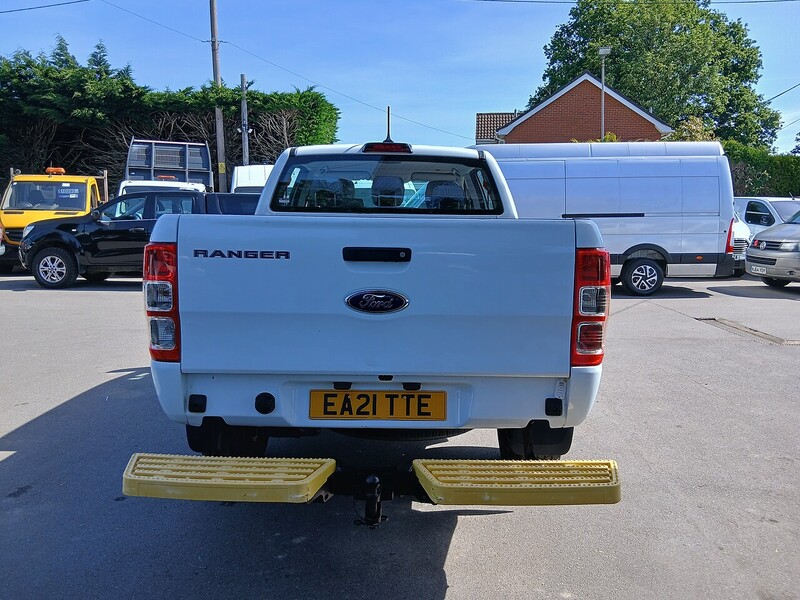 Ford 2.0 EcoBlue XL Pickup Double Cab 4dr Diesel Manual 4WD Euro 6 (s/s) (170 ps)