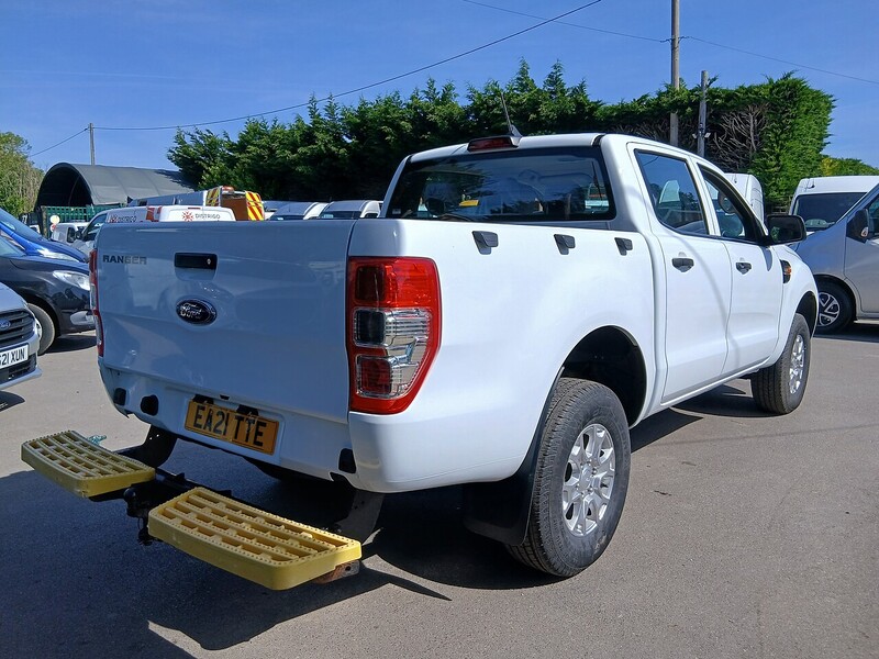 Ford 2.0 EcoBlue XL Pickup Double Cab 4dr Diesel Manual 4WD Euro 6 (s/s) (170 ps)