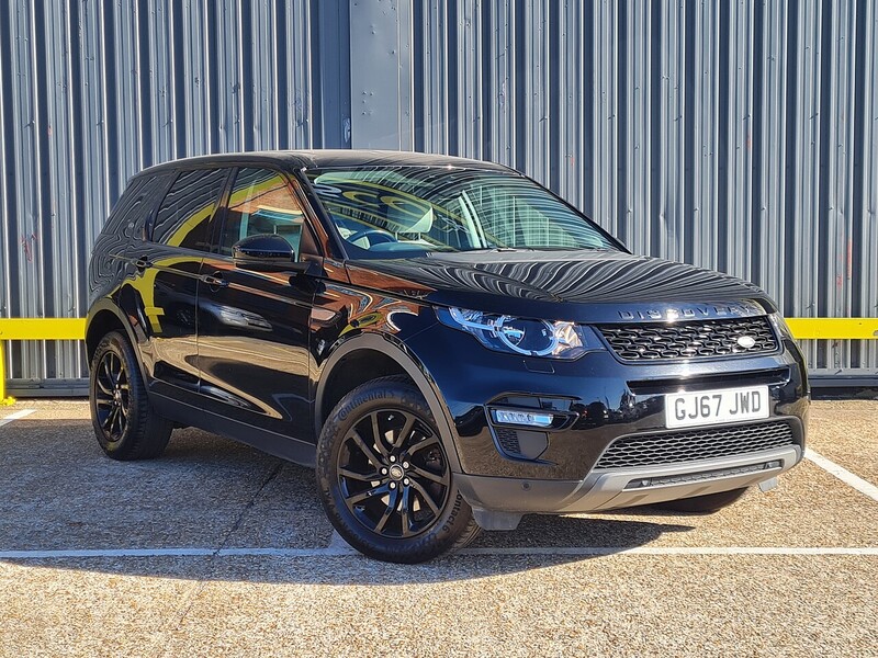 Land Rover 2.0 TD4 SE Tech SUV 5dr Diesel Manual 4WD Euro 6 (s/s) (180 ps)