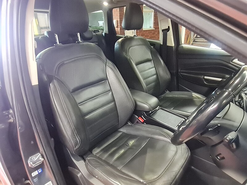 Ford 2.0 TDCi Titanium X SUV 5dr Diesel Powershift Euro 6 (120 ps)