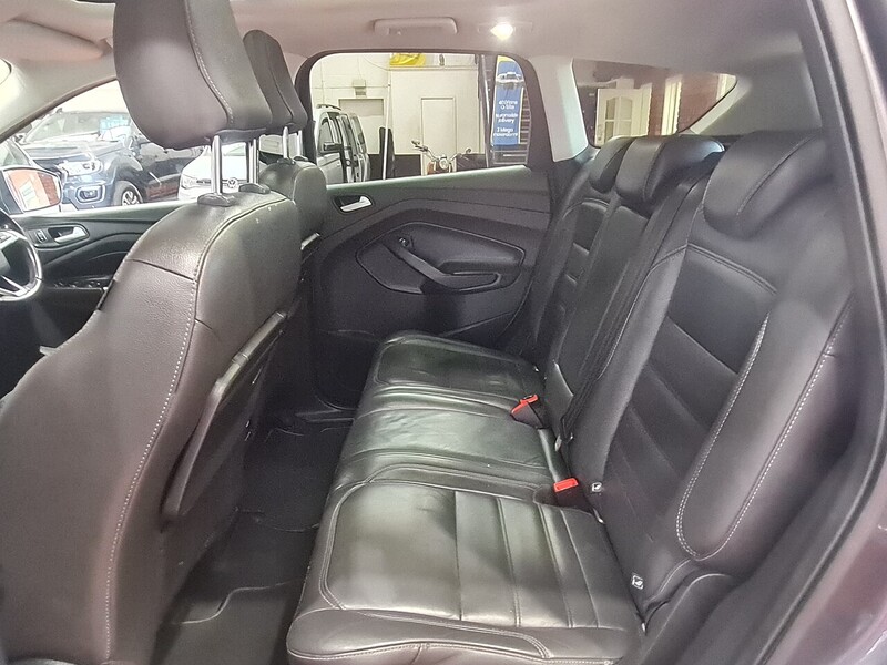 Ford 2.0 TDCi Titanium X SUV 5dr Diesel Powershift Euro 6 (120 ps)