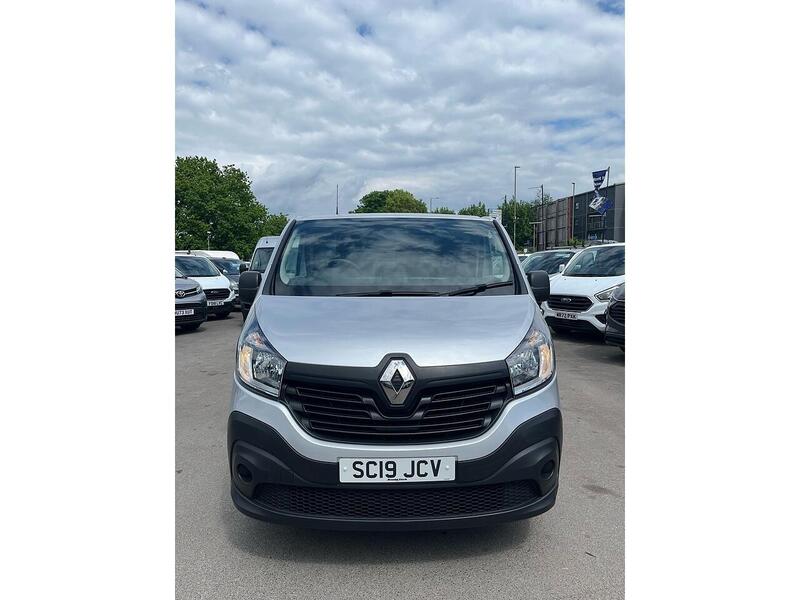 Renault 1.6 dCi 27 Business Panel Van 5dr Diesel Manual SWB Standard Roof Euro 6 (120 ps)