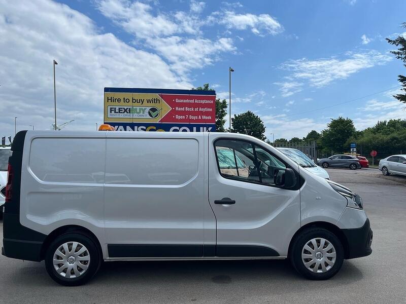 Renault 1.6 dCi 27 Business Panel Van 5dr Diesel Manual SWB Standard Roof Euro 6 (120 ps)