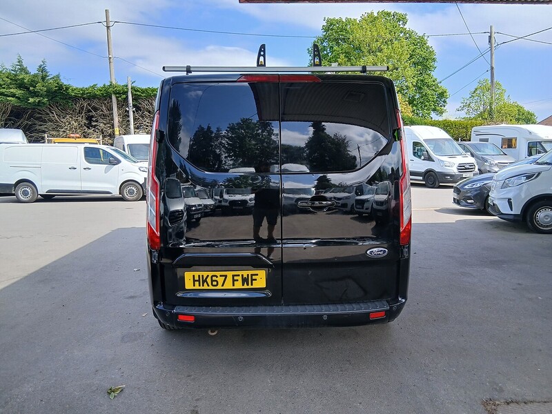 Ford 2.0 TDCi 270 Limited Panel Van 5dr Diesel Manual L1 H1 (157 g/km, 128 bhp)