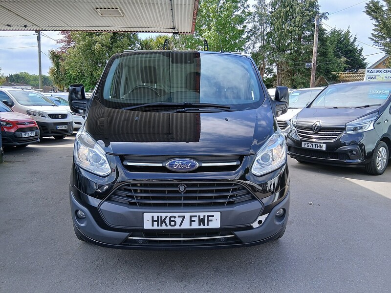 Ford 2.0 TDCi 270 Limited Panel Van 5dr Diesel Manual L1 H1 (157 g/km, 128 bhp)