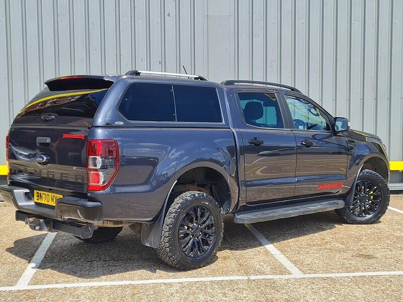 Ford 2.0 EcoBlue Wildtrak Pickup Double Cab 4dr Diesel Auto 4WD Euro 6 (s/s) (213 ps)