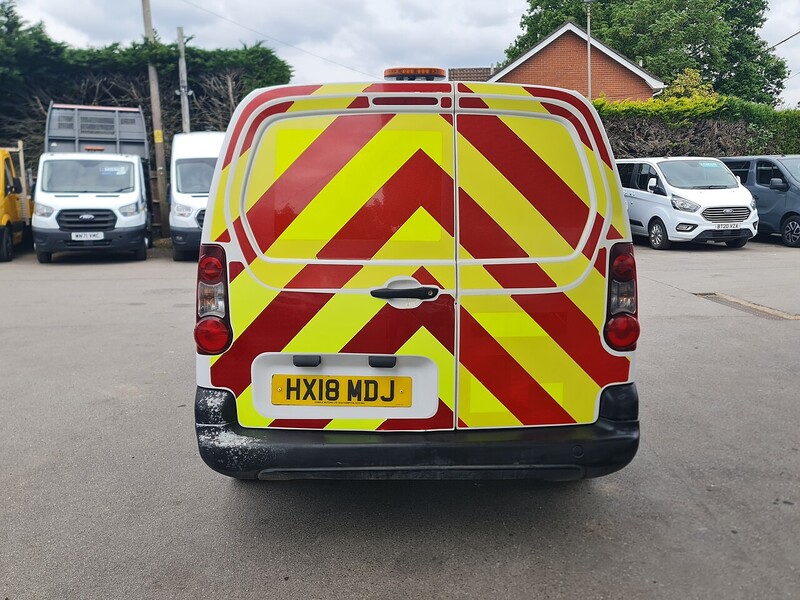 Peugeot 1.6 BlueHDi 756 S Panel Van 6dr Diesel Manual L2 (112 g/km, 97.64 bhp)