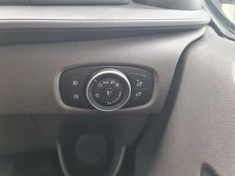 Ford 2.0 300 EcoBlue Limited Panel Van 5dr Diesel Manual L2 H1 Euro 6 (s/s) (130 ps)