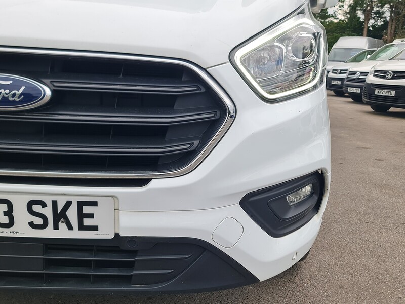 Ford 2.0 300 EcoBlue Limited Panel Van 5dr Diesel Manual L2 H1 Euro 6 (s/s) (130 ps)
