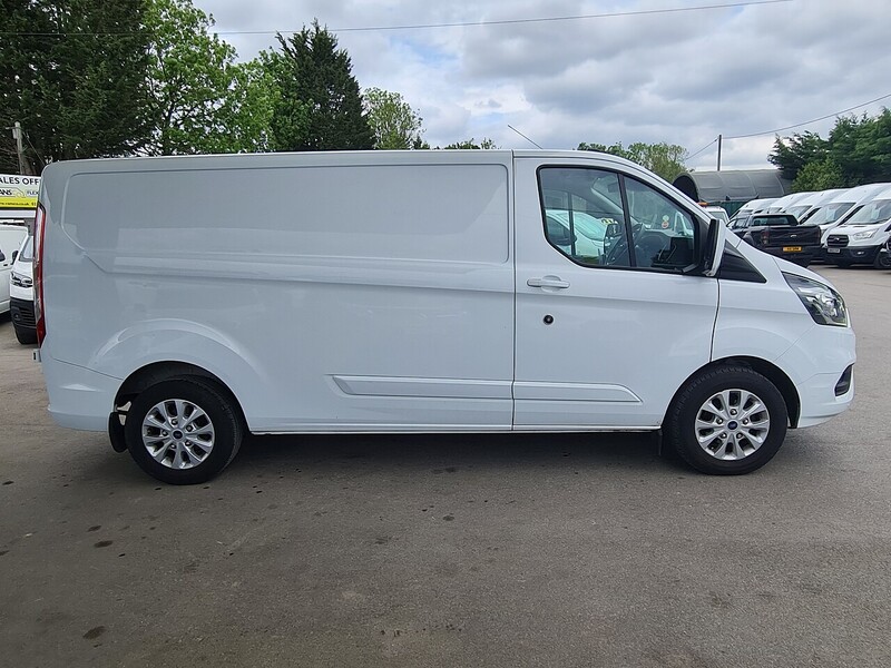 Ford 2.0 300 EcoBlue Limited Panel Van 5dr Diesel Manual L2 H1 Euro 6 (s/s) (130 ps)
