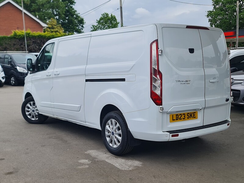 Ford 2.0 300 EcoBlue Limited Panel Van 5dr Diesel Manual L2 H1 Euro 6 (s/s) (130 ps)
