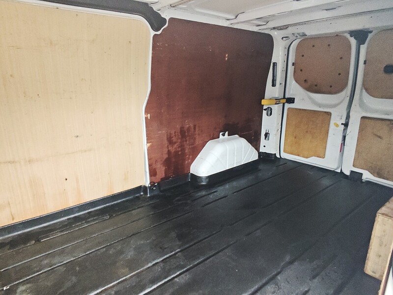 Ford 2.0 300 EcoBlue Limited Panel Van 5dr Diesel Manual L2 H1 Euro 6 (s/s) (130 ps)