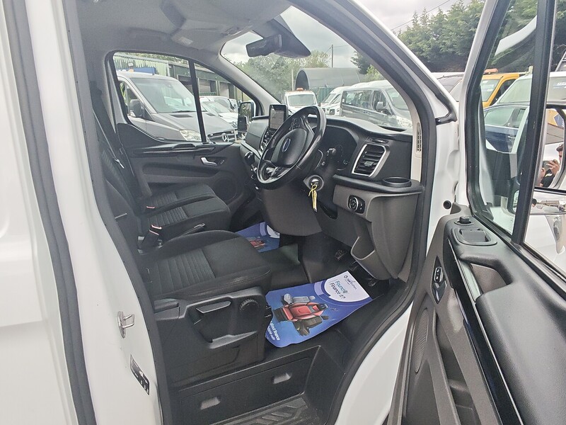 Ford 2.0 300 EcoBlue Limited Panel Van 5dr Diesel Manual L2 H1 Euro 6 (s/s) (130 ps)