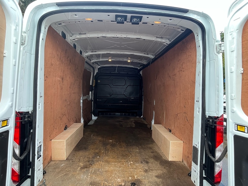 Ford 2.0 350 EcoBlue Leader Panel Van 5dr Diesel Manual RWD L3 H2 Euro 6 (s/s) (130 ps)