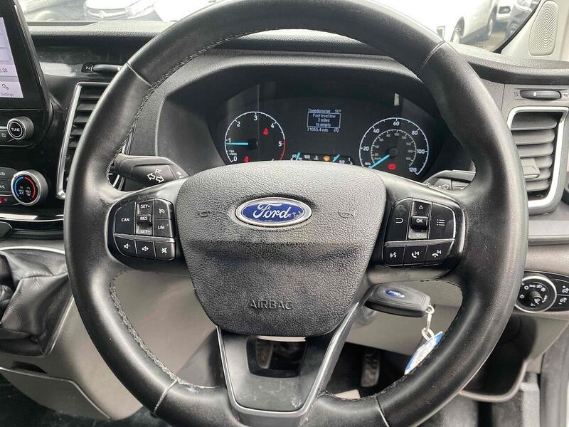 Ford 2.0 300 EcoBlue Limited Panel Van 5dr Diesel Manual L2 H1 Euro 6 (s/s) (170 ps)