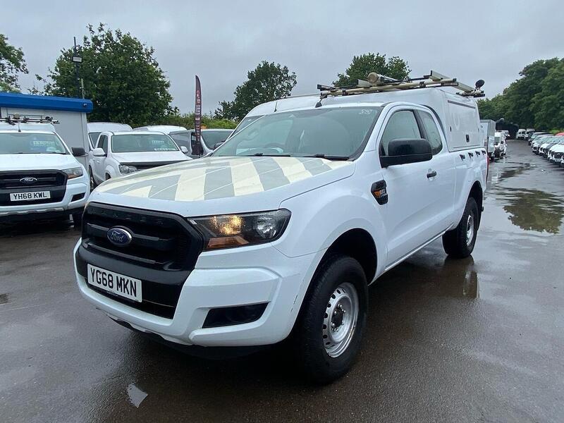 Ford 2.2 TDCi XL Pickup Double Cab 4dr Diesel Manual 4WD Euro 5 (s/s) (Eco Axle) (160 ps)