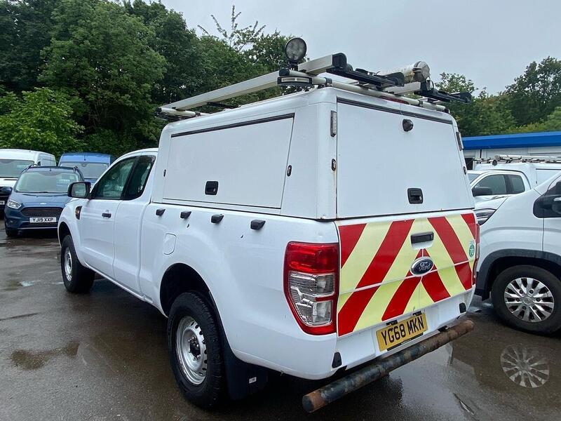 Ford 2.2 TDCi XL Pickup Double Cab 4dr Diesel Manual 4WD Euro 5 (s/s) (Eco Axle) (160 ps)