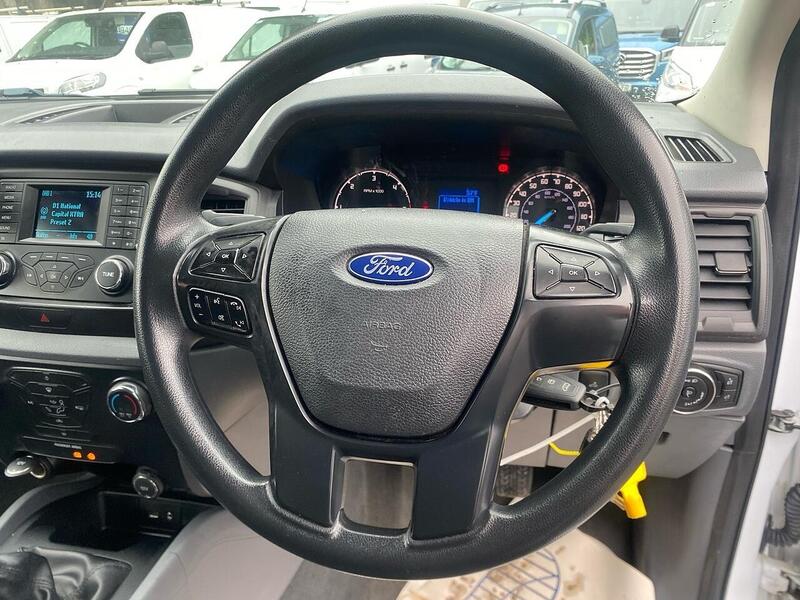 Ford 2.2 TDCi XL Pickup Double Cab 4dr Diesel Manual 4WD Euro 5 (s/s) (Eco Axle) (160 ps)