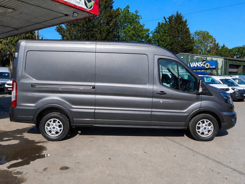 Ford 350 EcoBlue Limited Panel Van 2.0 Manual Diesel