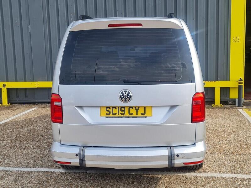 Volkswagen 2.0 TDi C20 Maxi Combi Van 5dr Diesel Manual FWD (Window) (128 g/km, 101 bhp)
