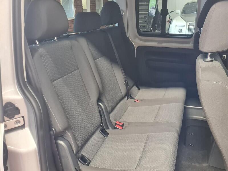 Volkswagen 2.0 TDi C20 Maxi Combi Van 5dr Diesel Manual FWD (Window) (128 g/km, 101 bhp)