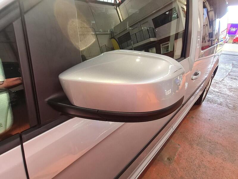Volkswagen 2.0 TDi C20 Maxi Combi Van 5dr Diesel Manual FWD (Window) (128 g/km, 101 bhp)