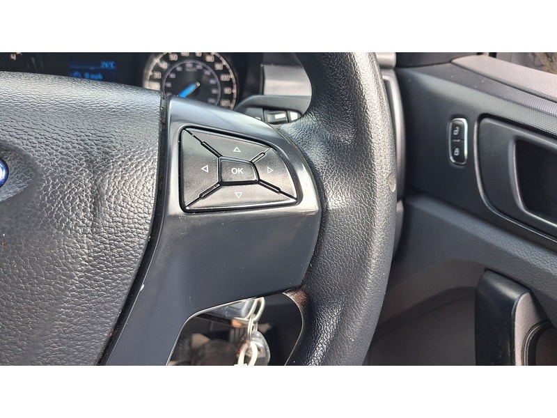 Ford 2.2 TDCi XL Pickup Double Cab 4dr Diesel Manual 4WD Euro 6 (s/s) (Eco Axle) (160 ps) 2.2 4dr Pickup Manual Diesel