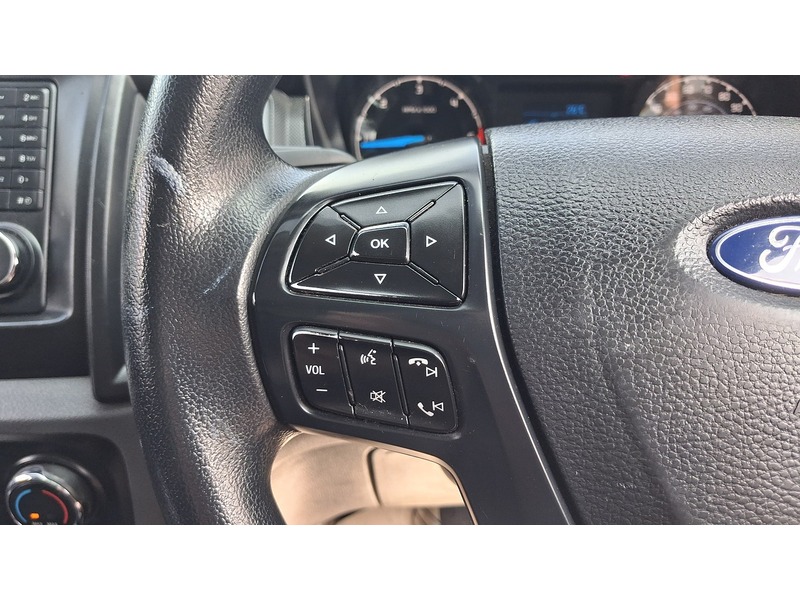 Ford 2.2 TDCi XL Pickup Double Cab 4dr Diesel Manual 4WD Euro 6 (s/s) (Eco Axle) (160 ps) 2.2 4dr Pickup Manual Diesel