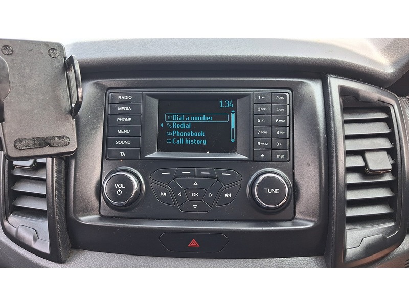 Ford 2.2 TDCi XL Pickup Double Cab 4dr Diesel Manual 4WD Euro 6 (s/s) (Eco Axle) (160 ps) 2.2 4dr Pickup Manual Diesel