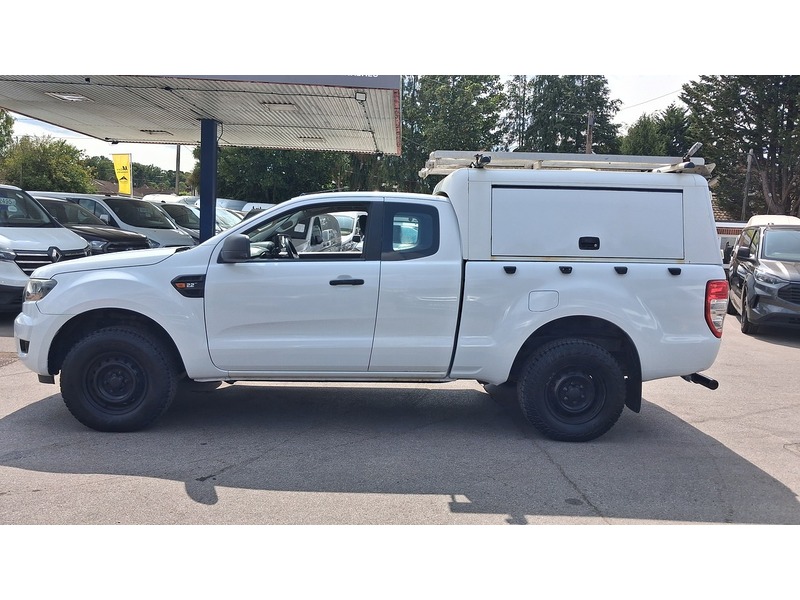 Ford 2.2 TDCi XL Pickup Double Cab 4dr Diesel Manual 4WD Euro 6 (s/s) (Eco Axle) (160 ps) 2.2 4dr Pickup Manual Diesel