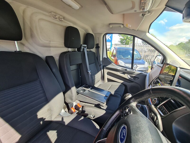 Ford 2.0 300 EcoBlue Limited Panel Van 5dr Diesel Manual L1 H1 Euro 6 (s/s) (130 ps)