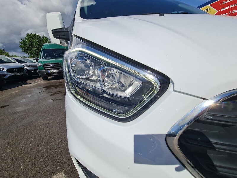 Ford 2.0 300 EcoBlue Limited Panel Van 5dr Diesel Manual L1 H1 Euro 6 (s/s) (130 ps)
